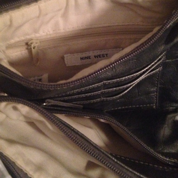 💥SALE💥NWOT EVERY Bag/Wallet ALL N 1 CB Bag tammi - Picture 3 of 4