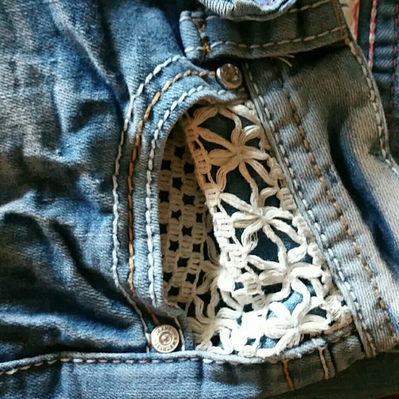 Jeans - Picture 3 of 3