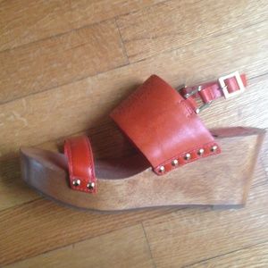 Tory Burch Danielle wedge sandals size 8