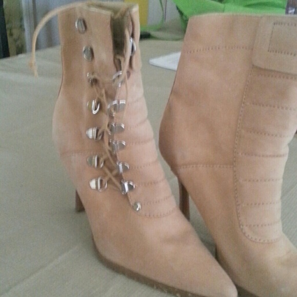 Mid calf boots - Picture 2 of 4