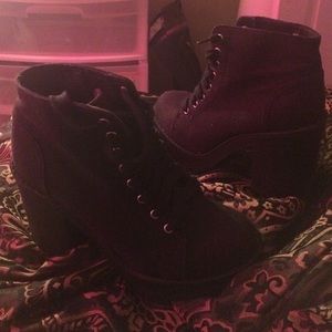 H&M Chunky Platform Heel Boots