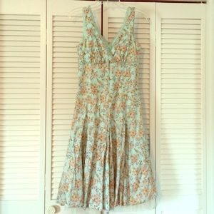 Perfect spring dress!
