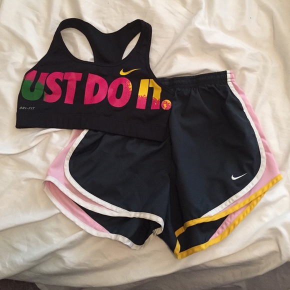 Nike Sportsbra🚦ON HOLD FOR @MICAHAVERY🚦