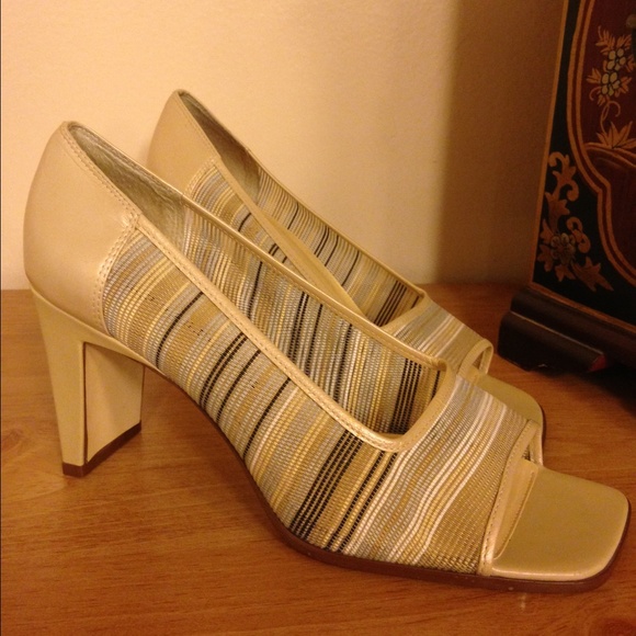 🌟FINAL PRICE SALE🌟Neutral/nude tones sheer mesh