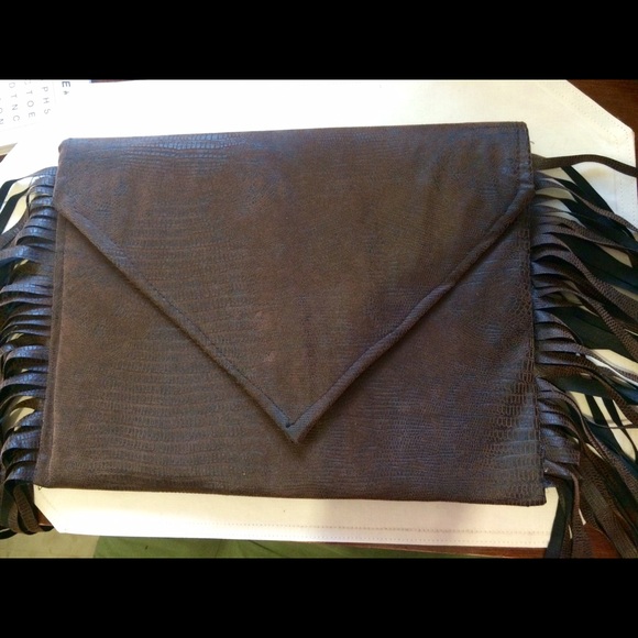 Snakeskin brown clutch