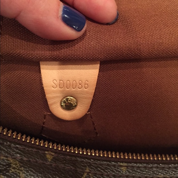 SOLD!! Louis Vuitton Speedy 30 Mono. Authentic. - Picture 4 of 4