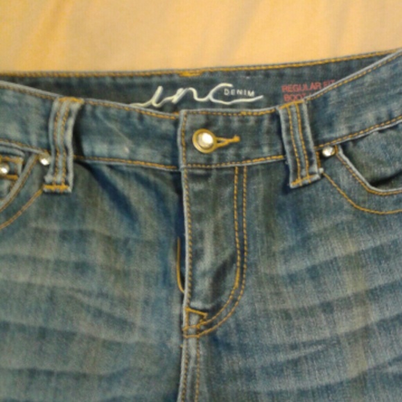 Jeans - Picture 3 of 4
