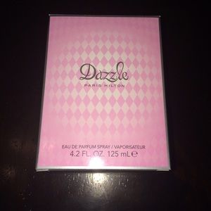Paris Hilton Dazzle Perfume