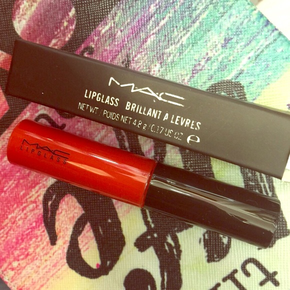 💋MAC LipGlass💄