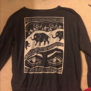 Brandy Melville Elephant long Sleeve