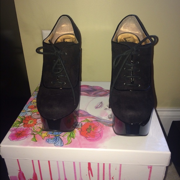 Platform booties! - Picture 2 of 4