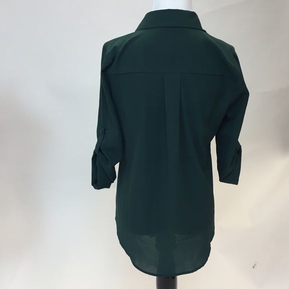 Green collard button down top with pocket ๐HP๐ - Picture 2 of 4