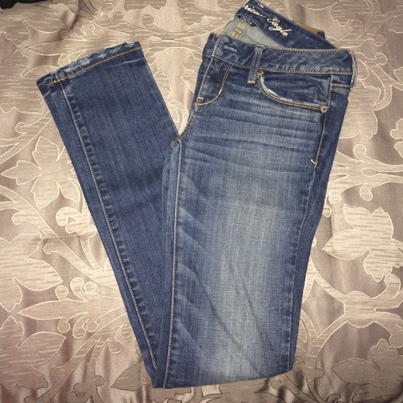 American Eagle skinny jeans