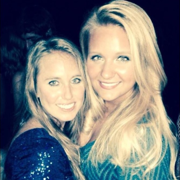 Meet Your Seller! 🎀 - Picture 2 of 4