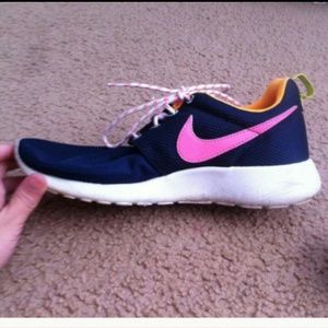 Nike roshe run