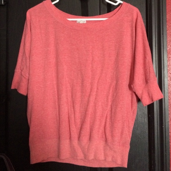 Coral 3/4 sleeve shirt