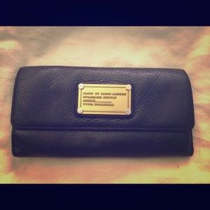 Marc Jacobs Tri-fold wallet - Authentic