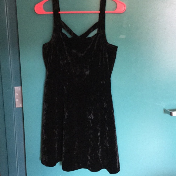 Black Forever 21 dress