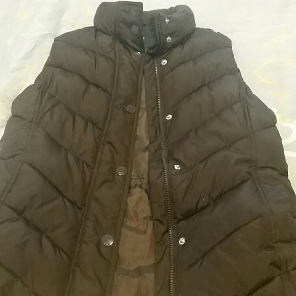Vest - Picture 1 of 3