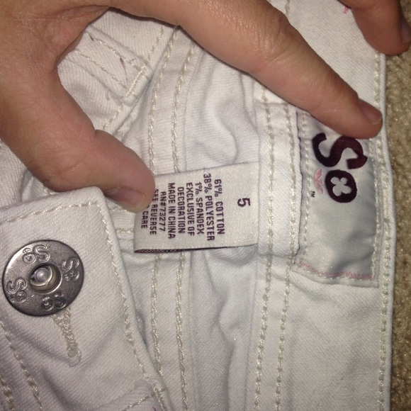 White Skinny Jeans - Picture 3 of 3