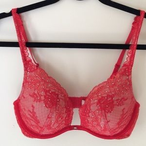 Victoria's Secret Lace Push-up Bra