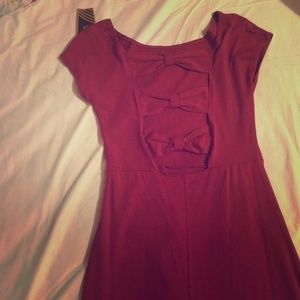 Burgundy with bows in the back  dress/shirt