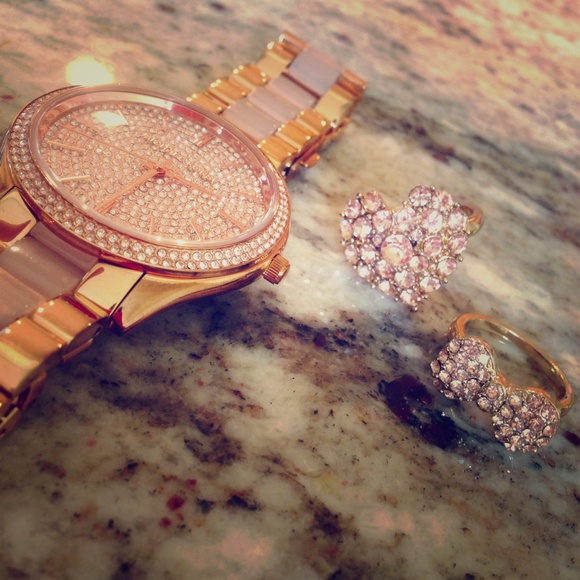 Rose gold rhinestone rings