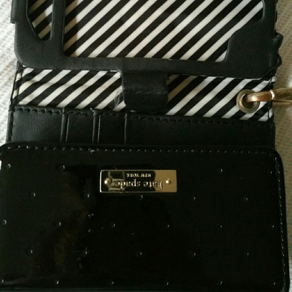 Kate spade wristlet additional photos - Picture 2 of 4