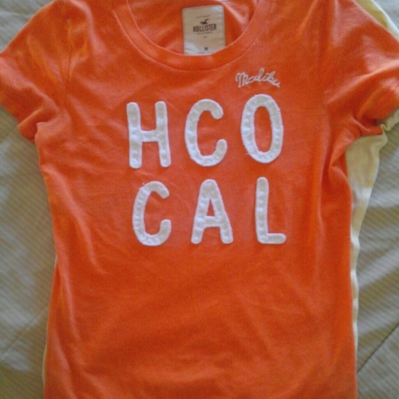 Women's Hollister size M tee shirt