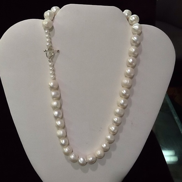Fresh Water pearls - Picture 2 of 2