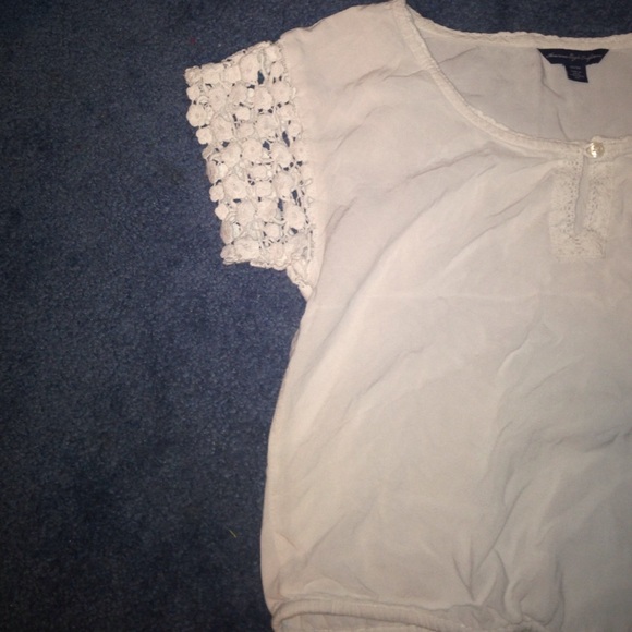 Blouse - Picture 2 of 3