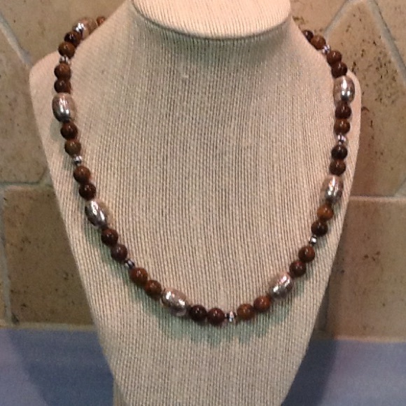 Natural brown stone with silver tone beads