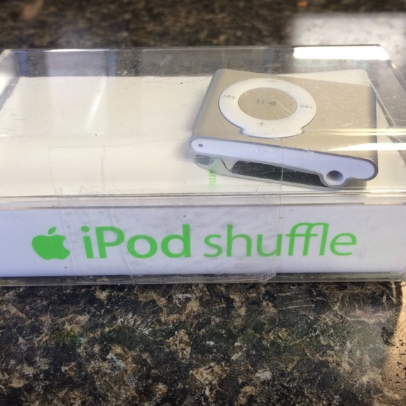 iPod shuffle - Picture 2 of 3