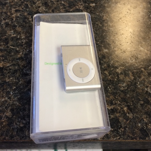 iPod shuffle - Picture 3 of 3