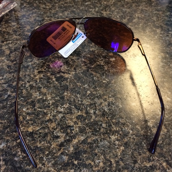 Sunglasses - Picture 3 of 3