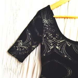 Black & gold done right w/ Bebe. NWOT.