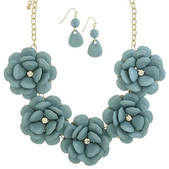 Statement Necklace