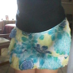 AEROPOSTALE SKIRT! ! MEDIUM!