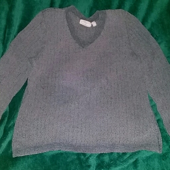 Croft & Barrow xl soft grey sweater.