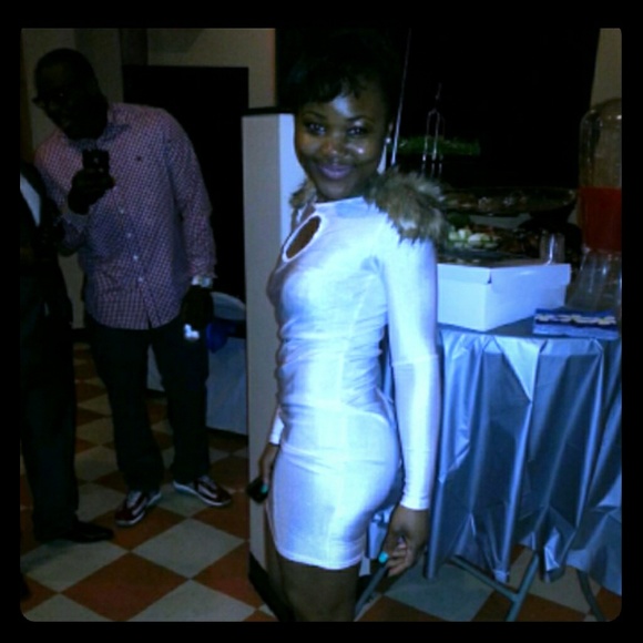 Dress - Picture 1 of 1