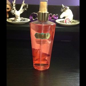 Victoria's Secret "Such A Flirt" Perfume