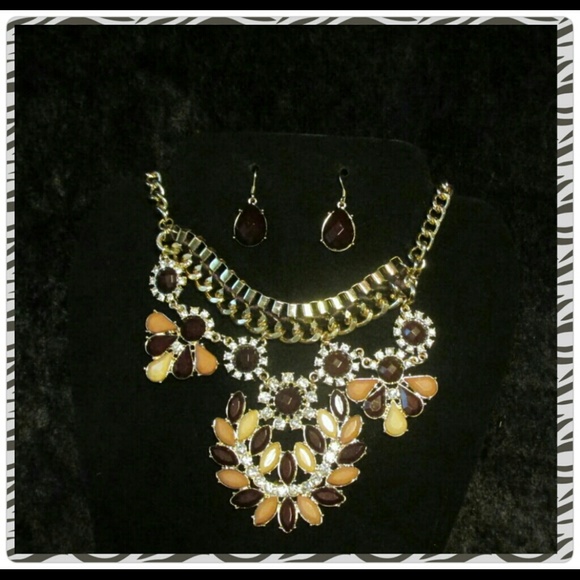 Necklace set