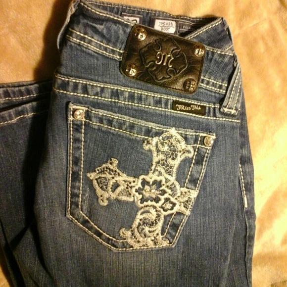 Miss  me jeans size 29 cross diamond pocket boot
