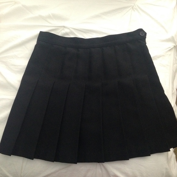 American Apparel Black Tennis Skirt
