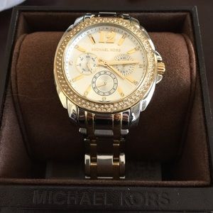 Michael Kors watch NWT and box.