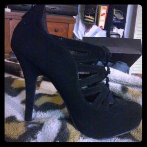 BamBoo 4in. Heels