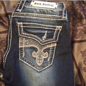 Authentic Rock Revival straight jeans ! Reserved