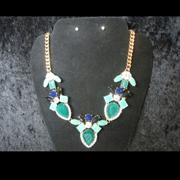 Necklace set