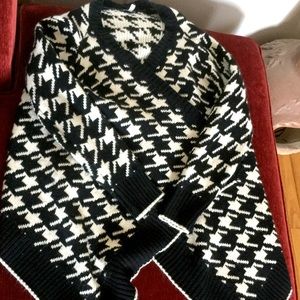 Cardigan! Lovely pattern *Bundled w/Fedora*