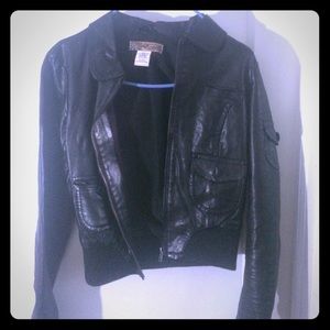 Black leather fitted jacket